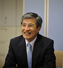 山田 静雄 先生